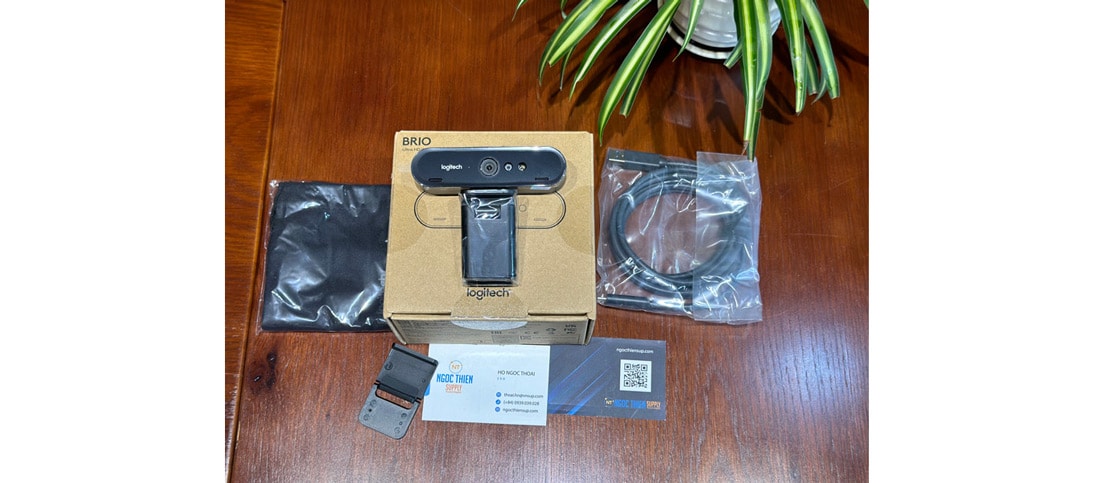 So sánh webcam LOGITECH BRIO ULTRA HD PRO vs BRIO 4K - LOGITECH BRIO ...