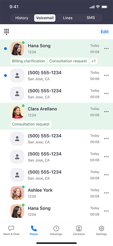 Voicemail Prioritization with AI Companion sẽ giúp bạn xác định chủ đề và mục đích của các voicemail bạn nhận được