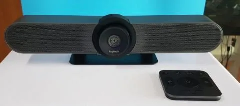 gioi-thieu-thiet-bi-hop-logitech-meet-upthiết bị họp Logitech Meet Up