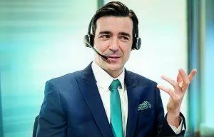 7-van-de-ve-tai-nghe-call-center-jabra-ban-nen-bietTai nghe văn phòng Jabra Pro 9400