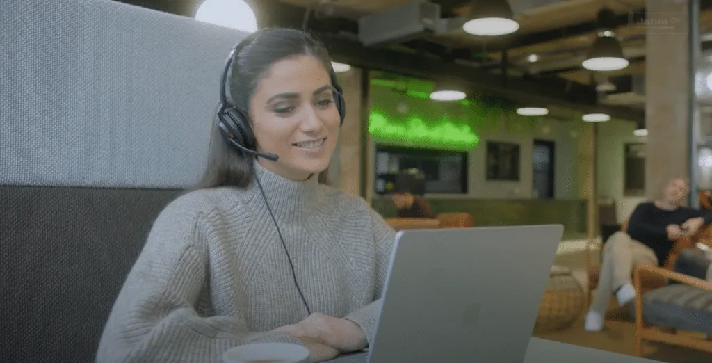 điều cần biết về tai nghe: tai nghe dùng để làm gì?