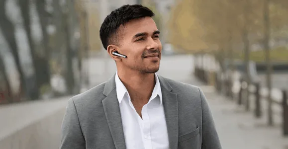 Gọi thoại rõ ràng nhờ công nghệ 2 microphone và HD Voice