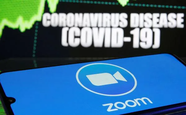 "Cơn bão 1 sao" chưa đủ, nhiều kẻ đang cố phá hoại zoom, tham gia cuộc họp rồi phát phim người lớn