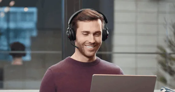 Busylight 360 độ – Giữ sự tập trung trong không gian làm việc