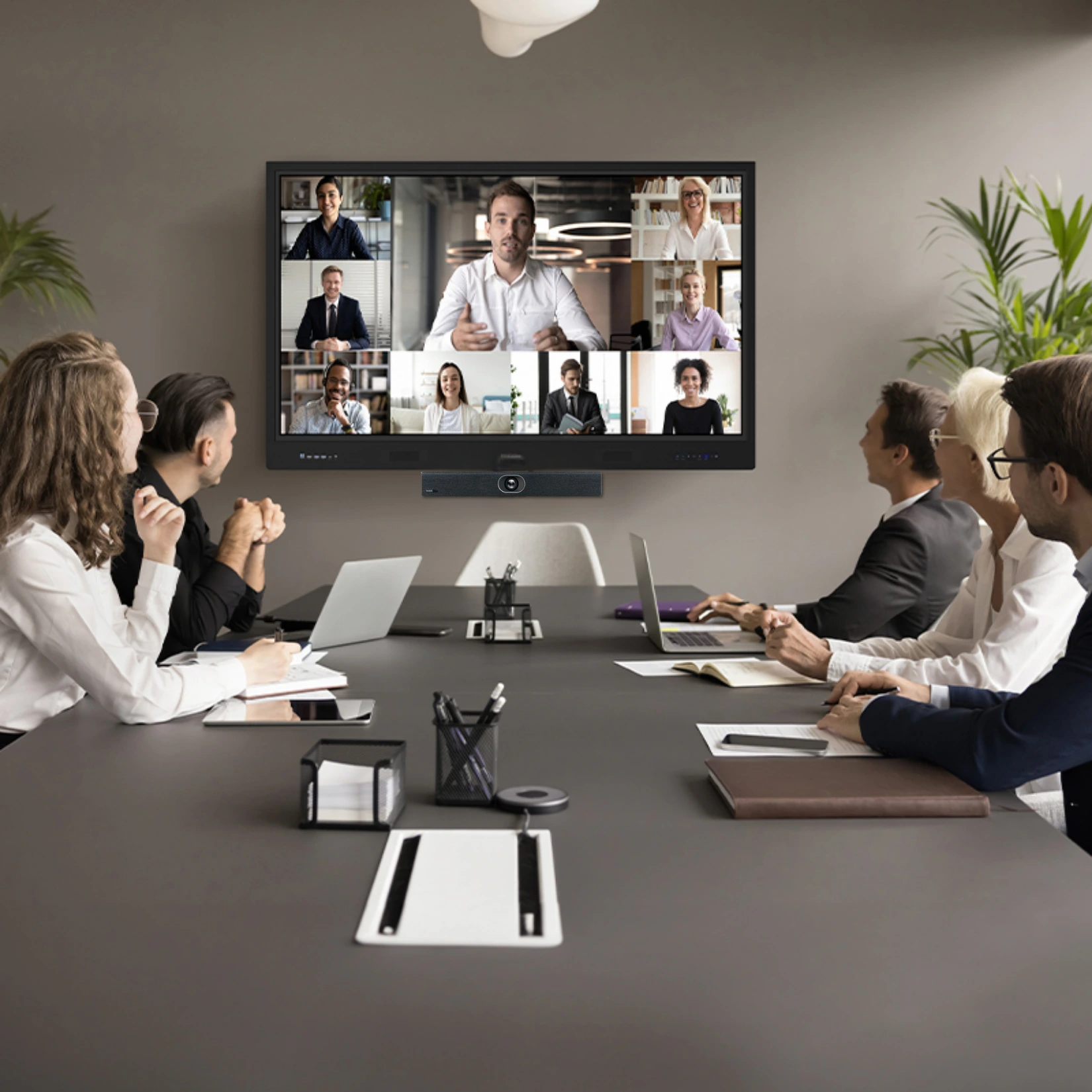 Tại sao nên chọn Yealink UVC40 cho doanh nghiệp