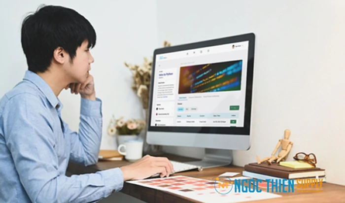 Webex hỗ trợ chia sẻ học tập và kết nối từ xa