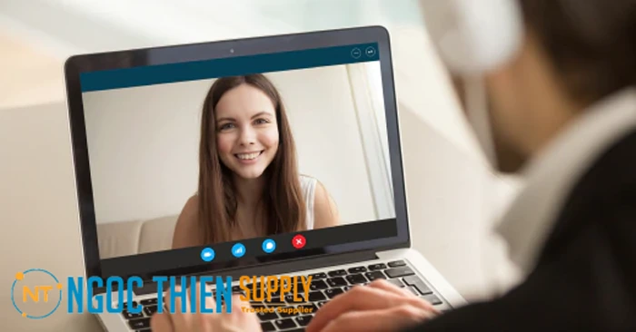 Tiếp cận nhanh với các chuyên gia qua webex dành cho dịch vụ tài chính