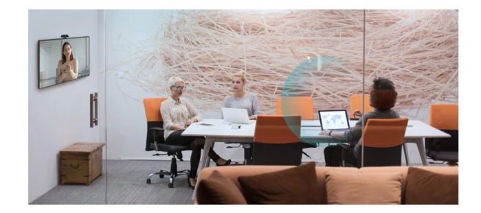 MAXHUB UC W21 trang bị bộ mic đa hướng cho phép camera phát hiện ra âm thanh ở khoảng cách xa đến 4 mét