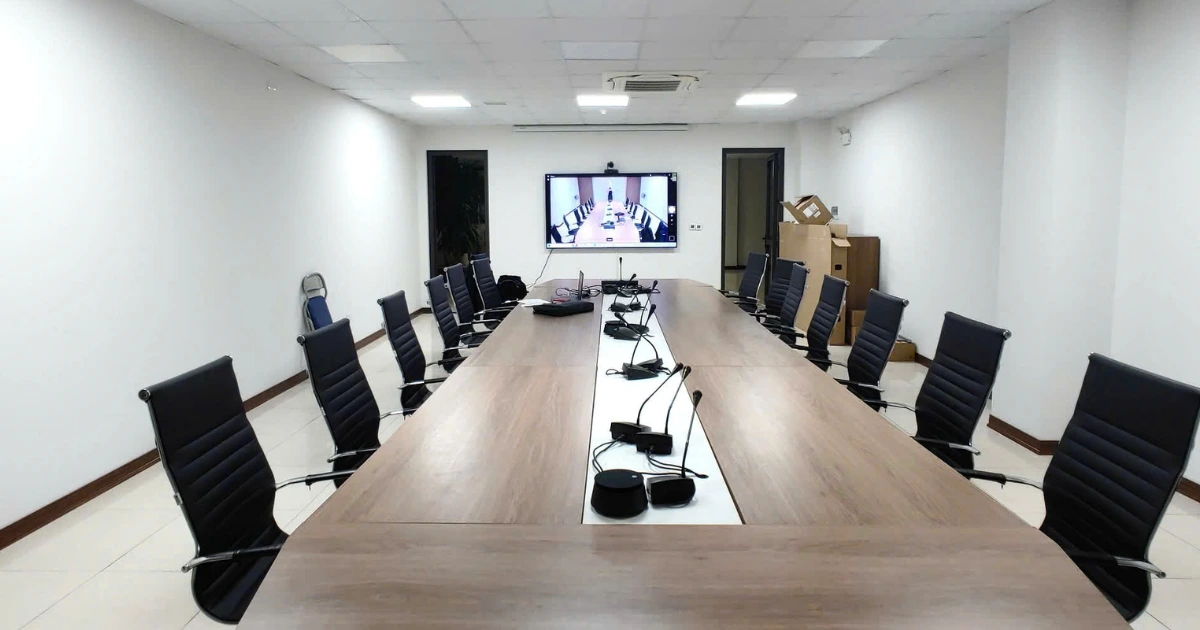 Yealink UVC85 ảnh thực tế