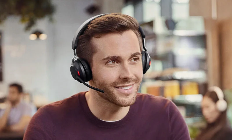 Cách sử dụng tai nghe học trực tuyến an toàn