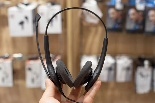 tai nghe có mic tốt để học tiếng anh Jabra Biz 1100