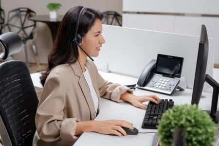 Yealink-UH-34-450x300