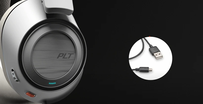 Voyager 8200 UC - 002