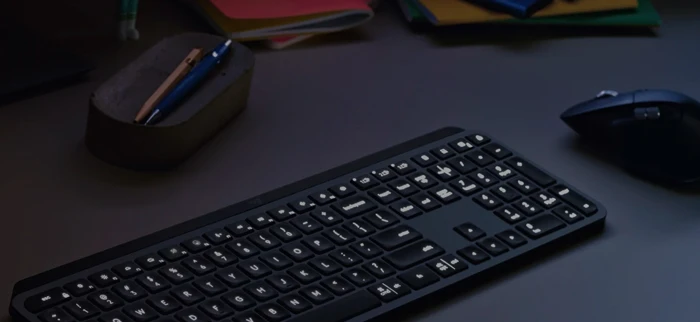 Tính năng chiếu sáng nền tự động điều chỉnh