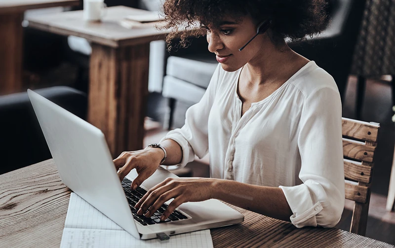 Tai nghe không dây DECT Yealink WH63 Portable