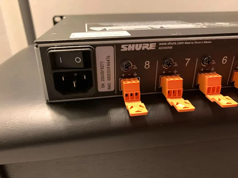 giao diện mạng âm thanh shure mxwani8 là gì