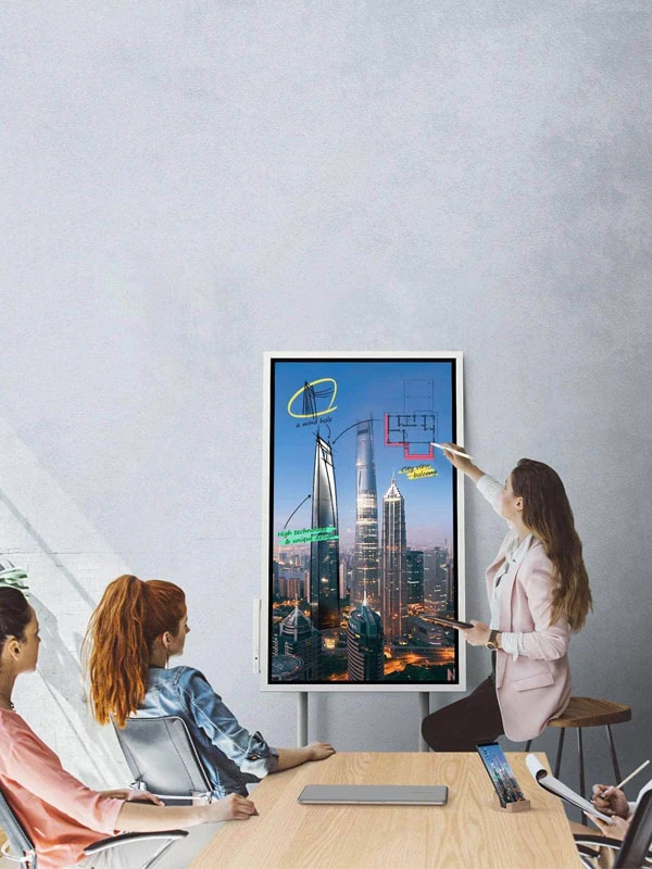 trưng bay tác phẩm chuyên nghiệp