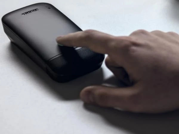 bộ phát micro boundary không dây shure ulxd6/o là gì