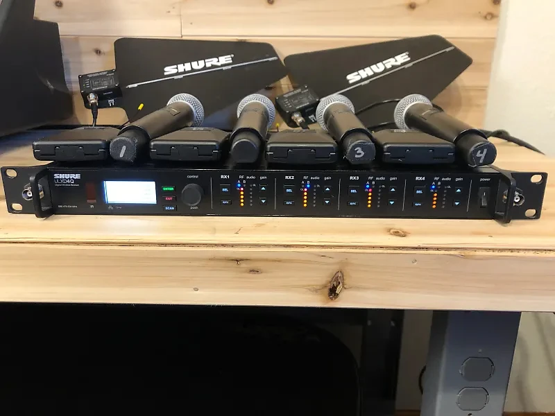 tính năng bộ thu không dây kỹ thuật số 4 kênh ulxd 4q 