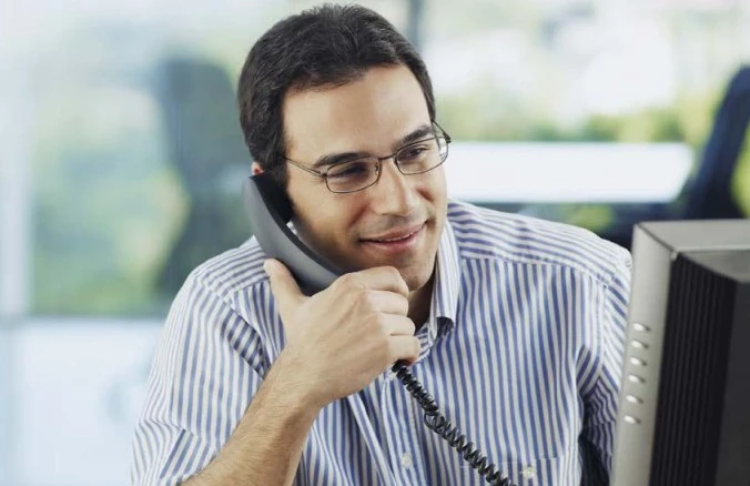 điện thoại bàn avaya 1416 là gì