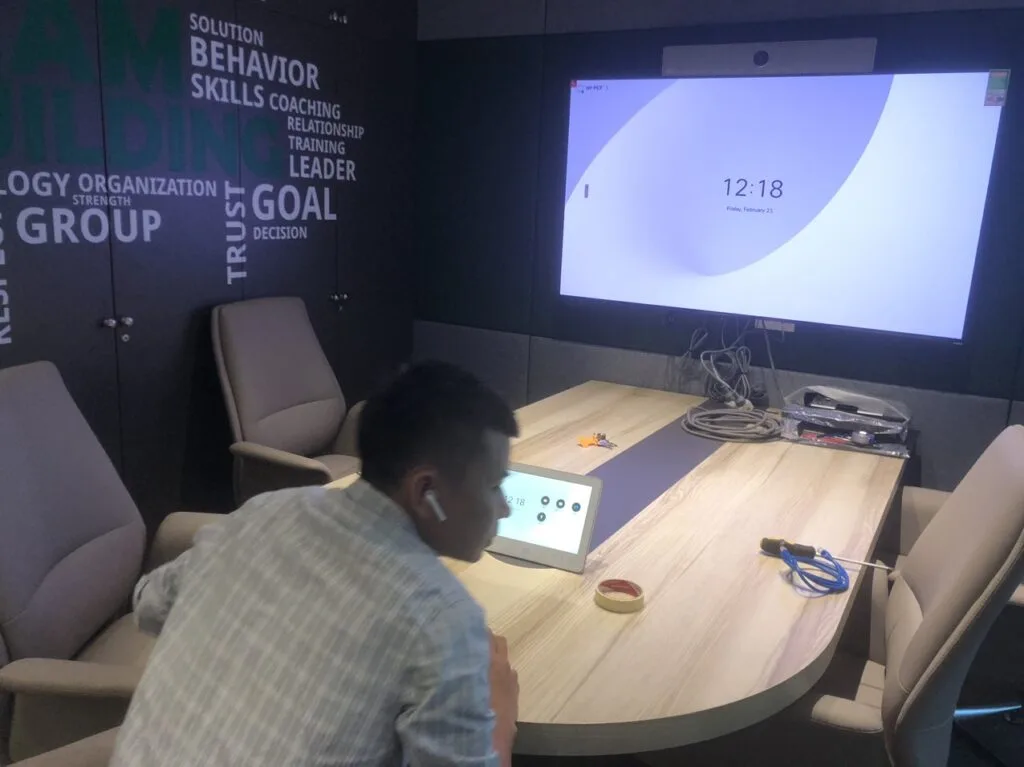 Dự án lắp đặt hệ thống họp trực tuyến tại Công ty Cổ phần Thương mại Dịch vụ hàng hải Hưng Phát