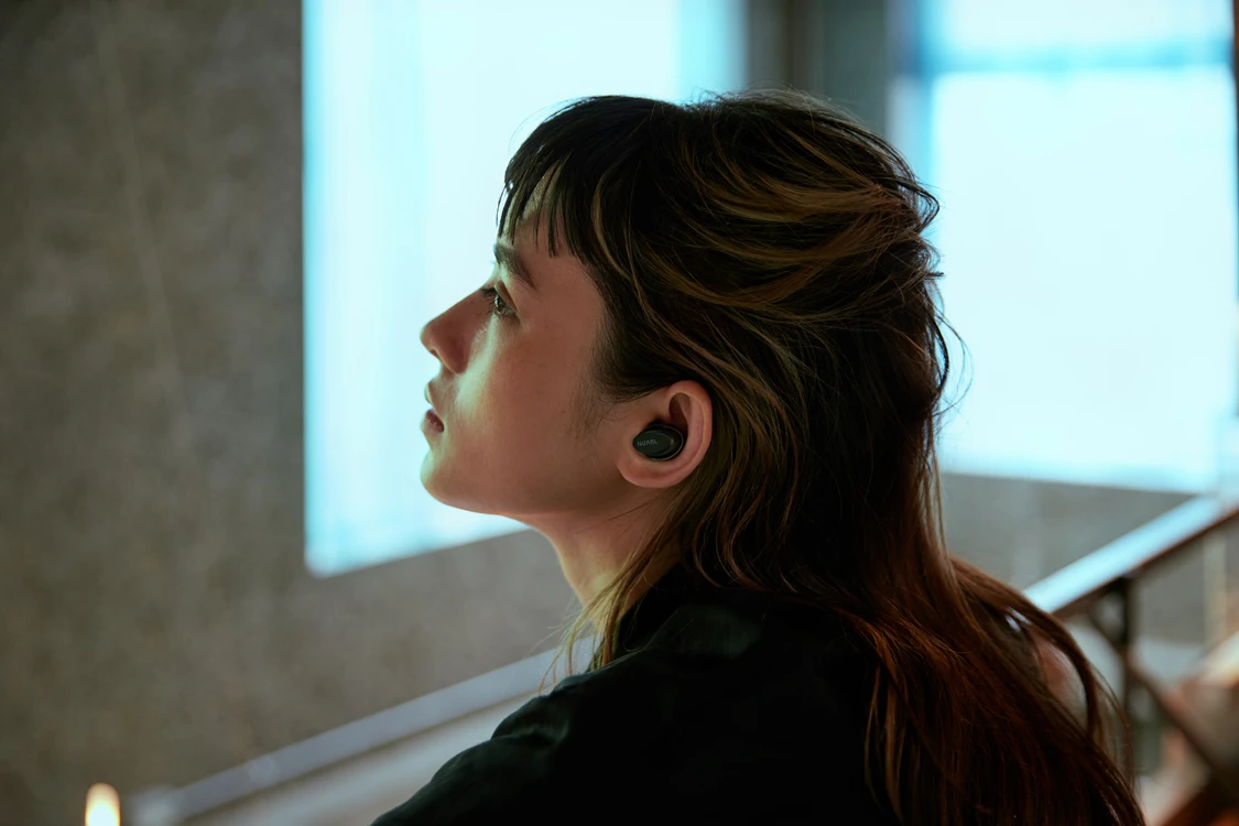 Đeo Tai Nghe True Wireless Nuarl N6 Mini