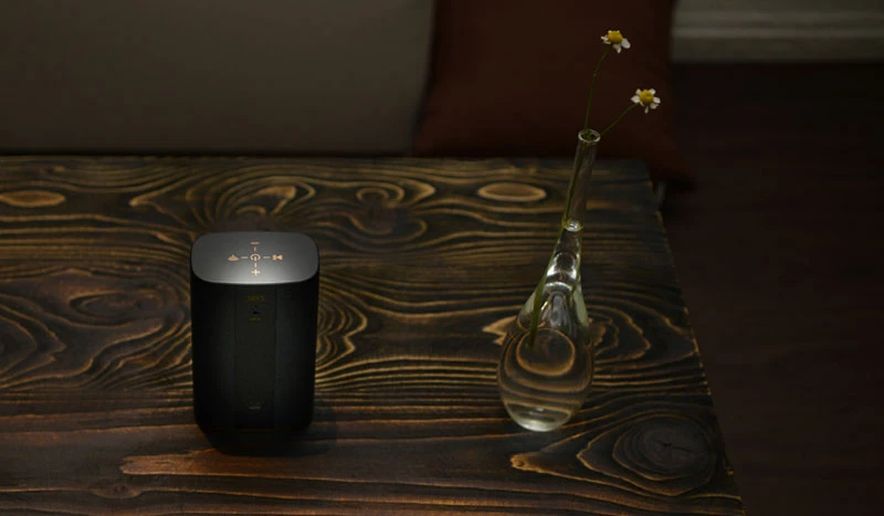 Âm thanh sống động