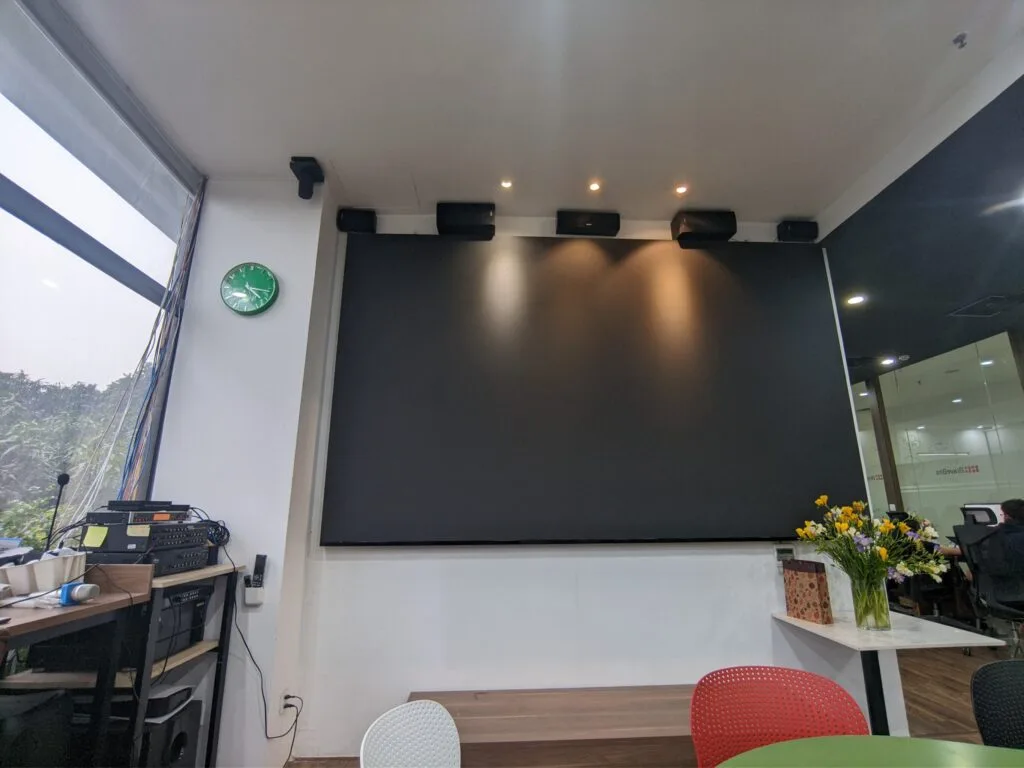 Lắp đặt hệ thống hội nghị truyền hình tại công ty Cổ Phần Công Nghệ SellerSmith 4
