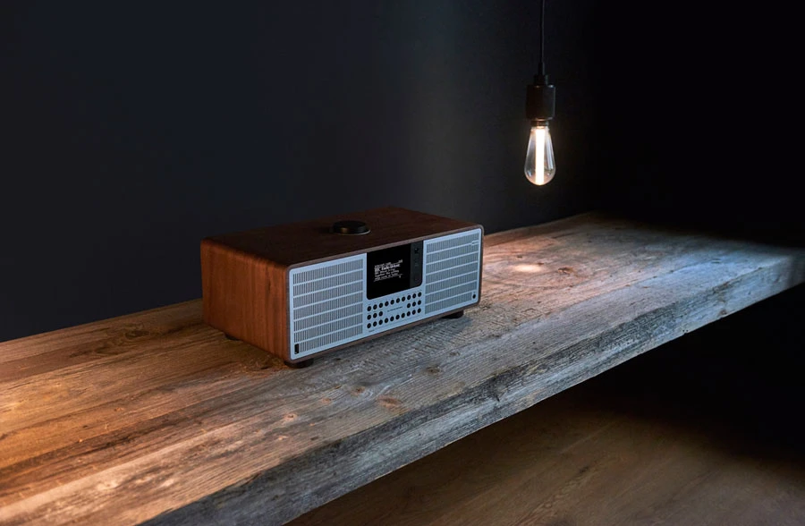 Thiết kế - The traditional home stereo system