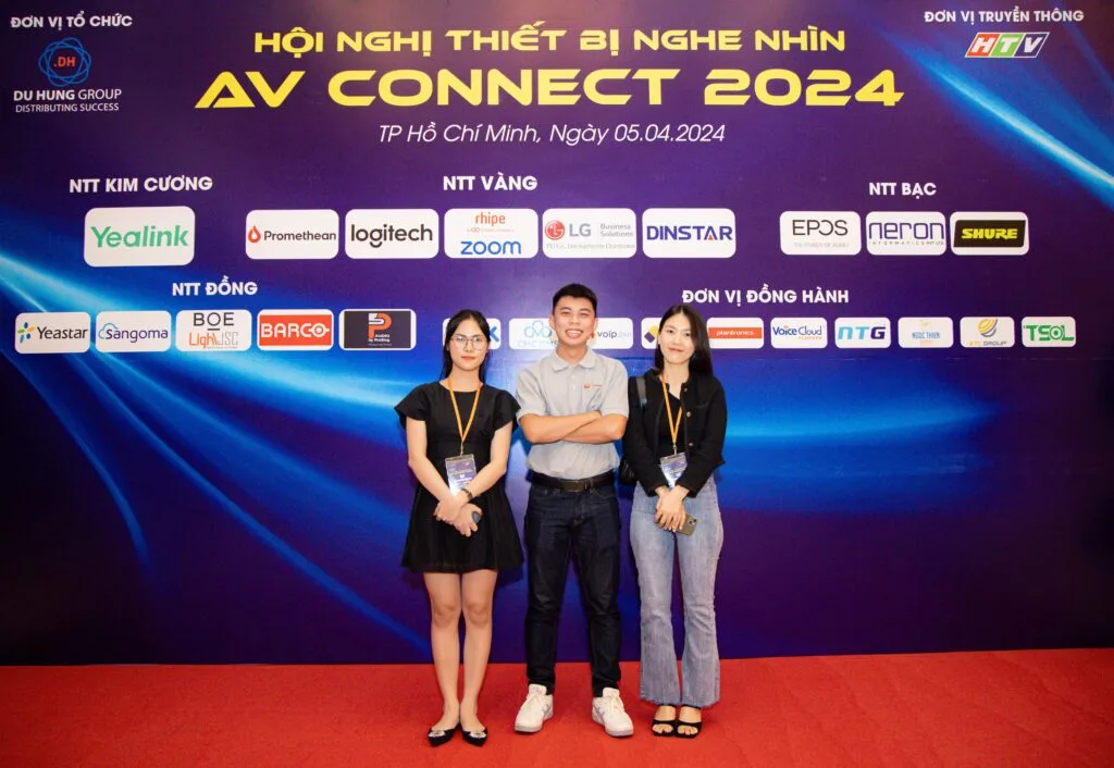 Đại diện của Ngọc Thiên tham dự AV CONNECT 2014