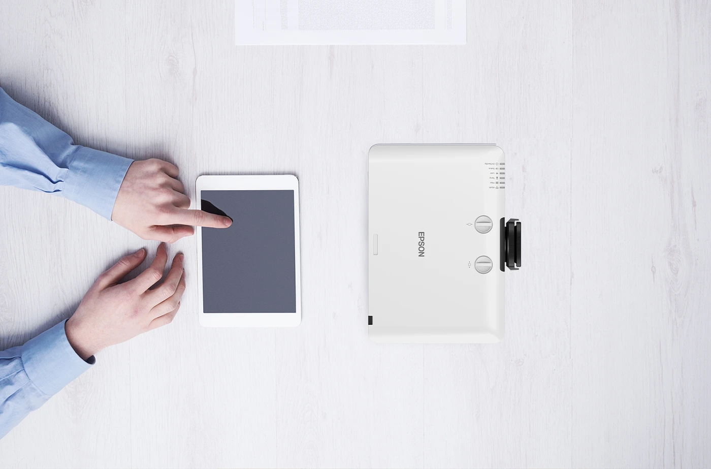 Eb-l630u Có Thể Kết Nối Không Dây