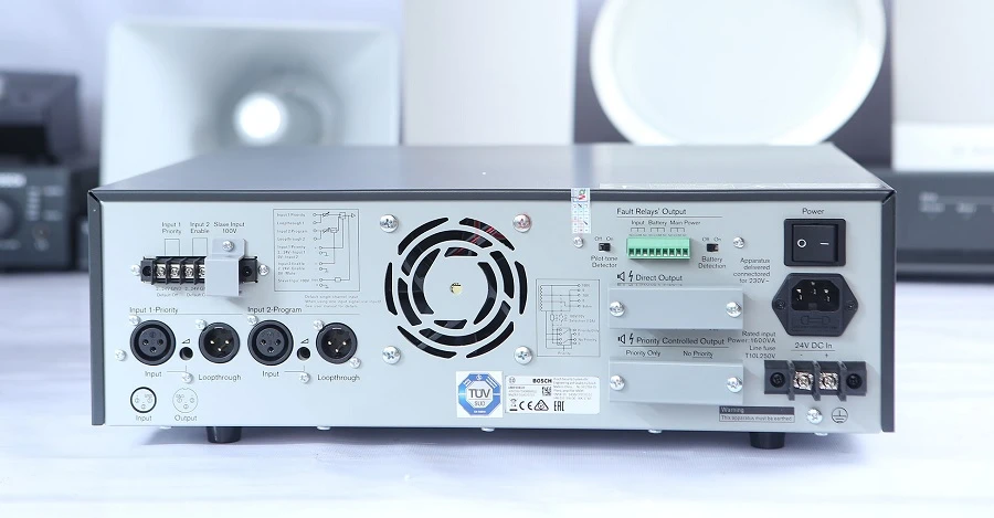 Mặt sau Amply Bosch LBB1938/30