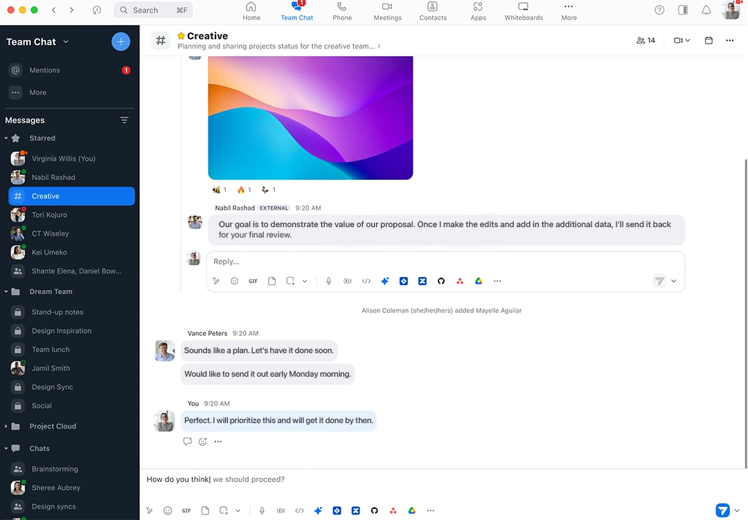 Zoom AI Companion đề xuất từ để chat trong Team Chat