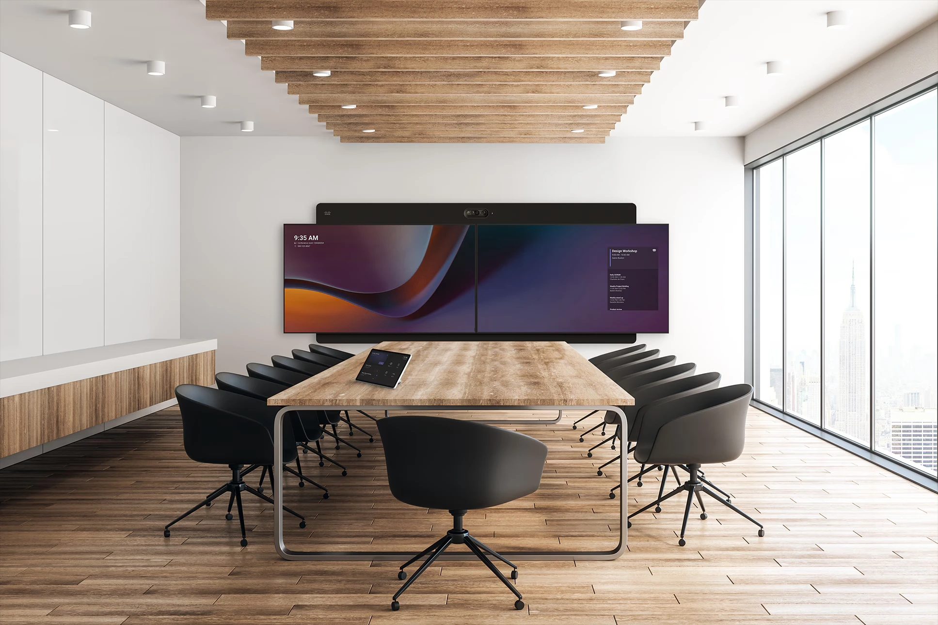 Cisco Webex Room Kit EQX (CS-KIT-EQX-C-K9) với giá treo tường đang hoạt động với Microsoft Teams Rooms trong phòng họp