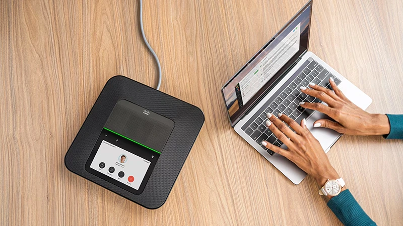 Cisco Webex Room Phone (CP-ROOM-C-K9) dễ triển khai