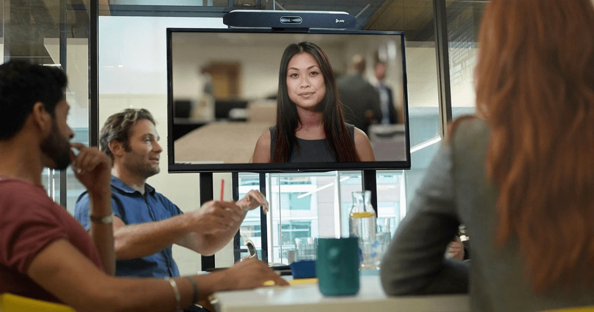 Lợi ích của bộ thiết bị họp trực tuyến Poly Studio X50 with Poly TC8 cho doanh nghiệp