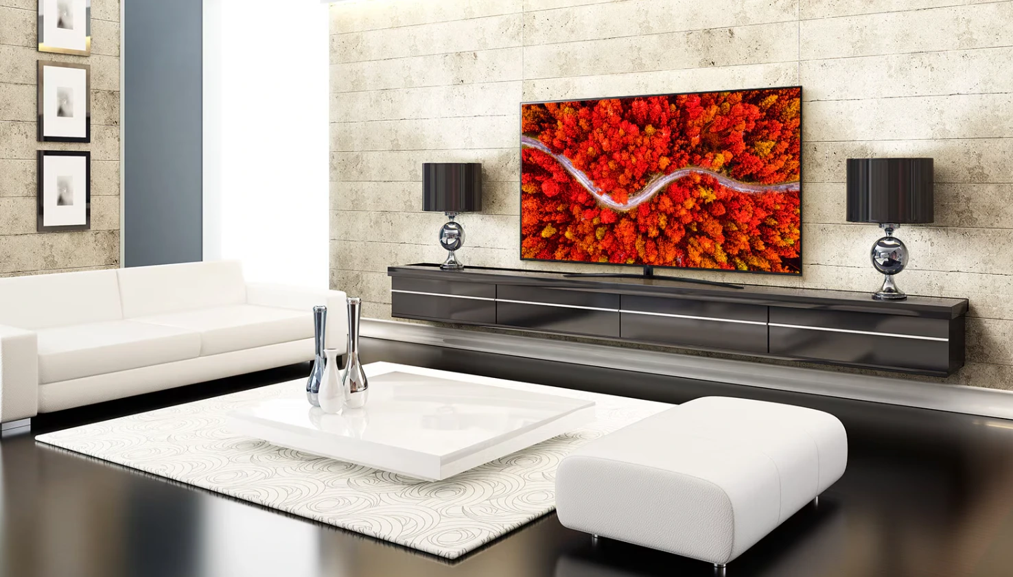 Smart Tivi LG 4K 75 inch 75UP7800PTB trưng bày trong nhà