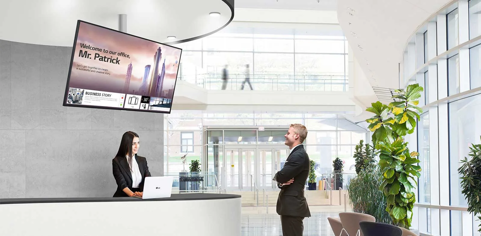 Ứng dụng màn hình Standard Digital Signage LG tại khu vực lễ tân