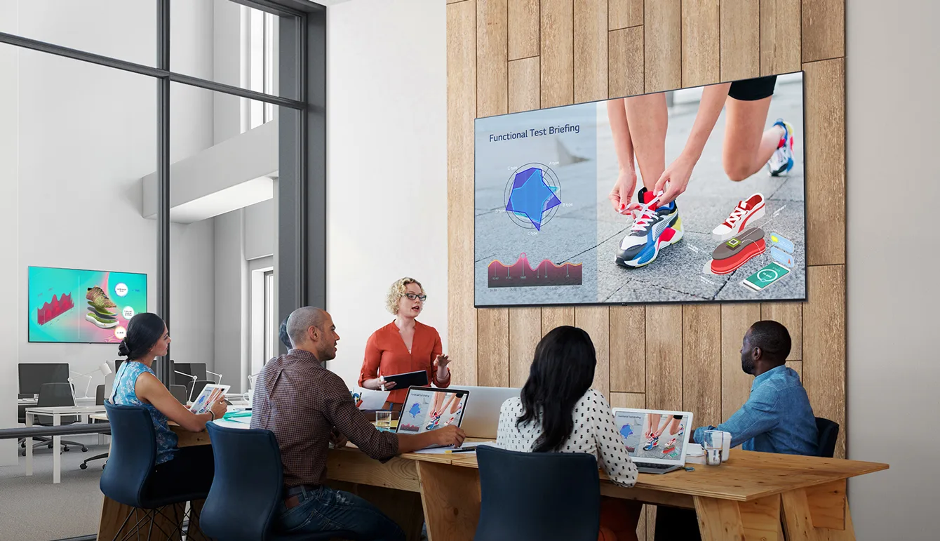 Ứng dụng màn hình webOS UHD Signage trong doanh nghiệp của bạn