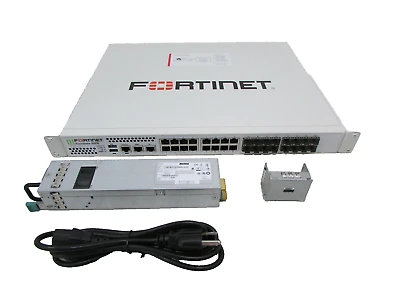 Các thành phần trong hộp Fortinet FortiGate 300E