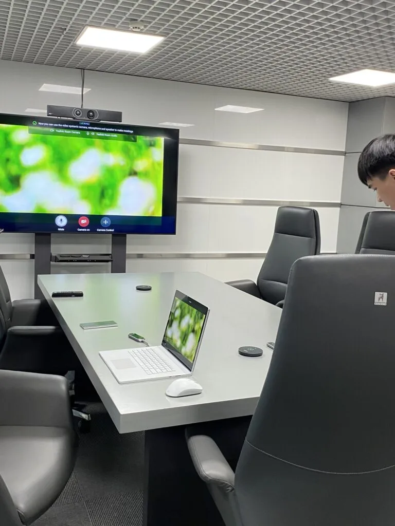 LẮP ĐẶT BỘ THIẾT BỊ HỘI NGHỊ TẠI CÔNG TY CỔ PHẦN LEXUS THĂNG LONG 02