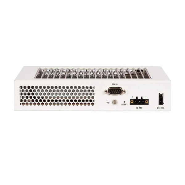 Mặt sau FortiGate Rugged 60D Mặt sau FortiGate Rugged 60D