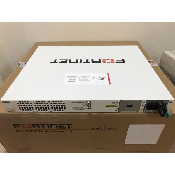 Mặt sau Fortinet FortiGate 501E
