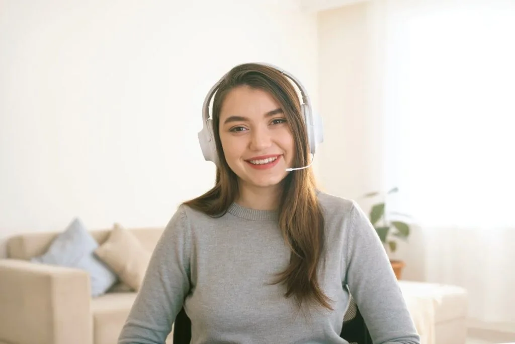 Chọn không gian yên tĩnh, thoải mái trước khi phỏng vấn online qua Zoom