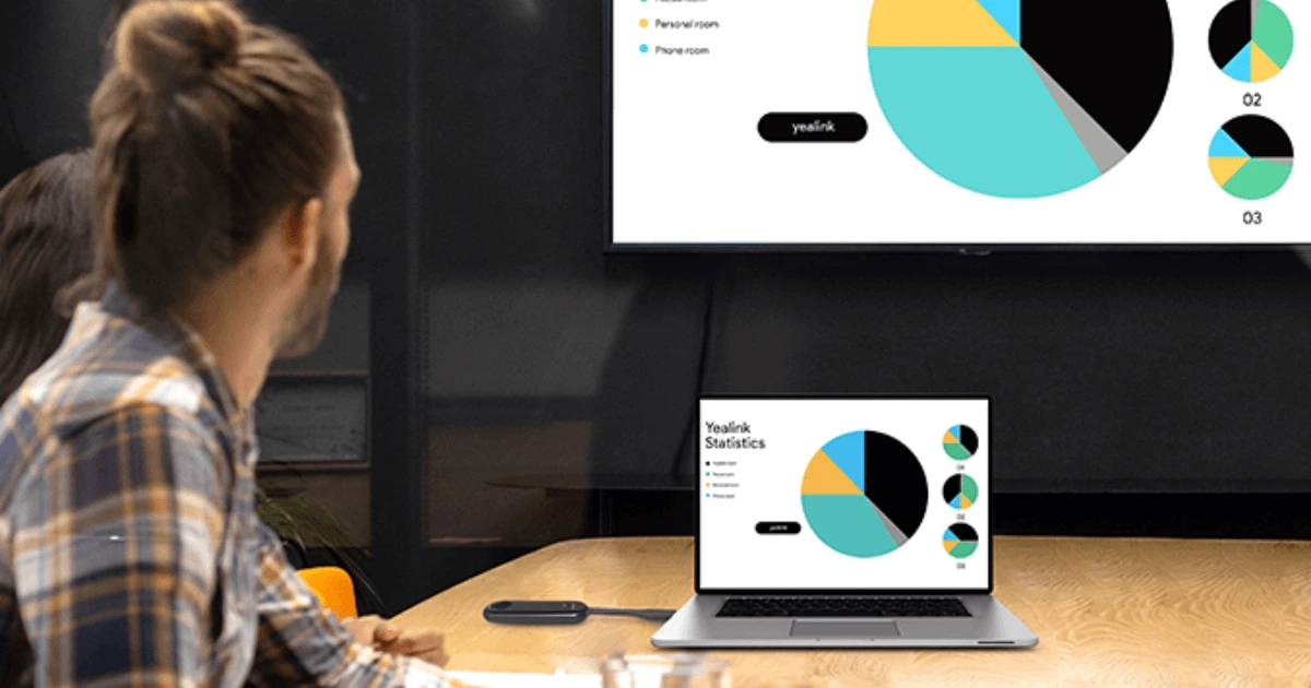 Trình chiếu dễ dàng, không cần cài đặt phần mềm