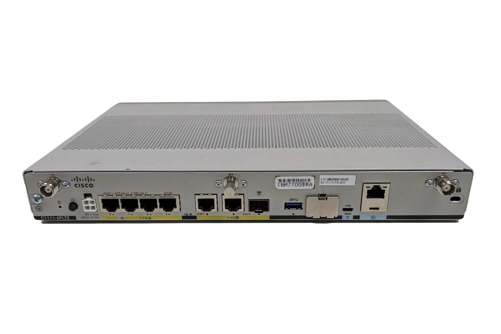 Các cổng của Router Cisco C1111-4PLTELA