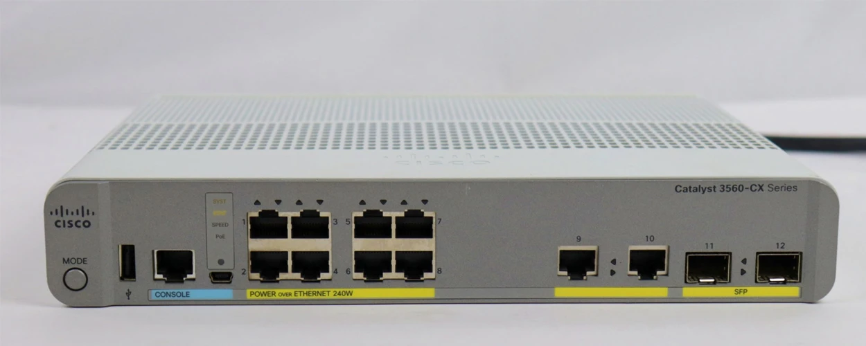giới thiệu Cisco WS-C3560CX-8TC-S