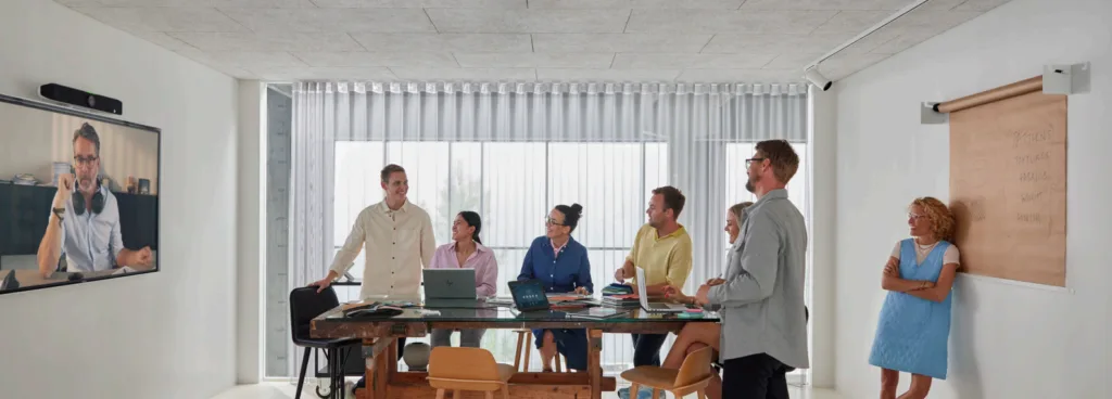 Họp tập trung hơn với công nghệ Poly NoiseBlockAI