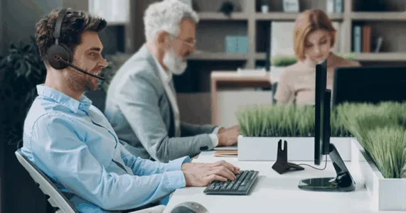 Sử dụng Yealink BH74 trong môi trường làm việc