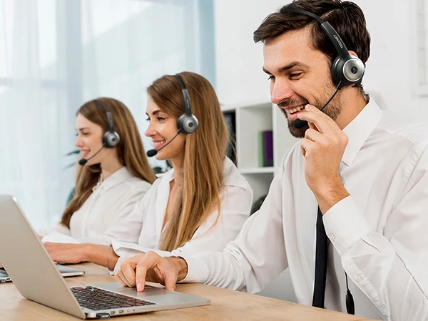 lý do nào khiến tai nghe chống ồn lại cần thiết cho call center